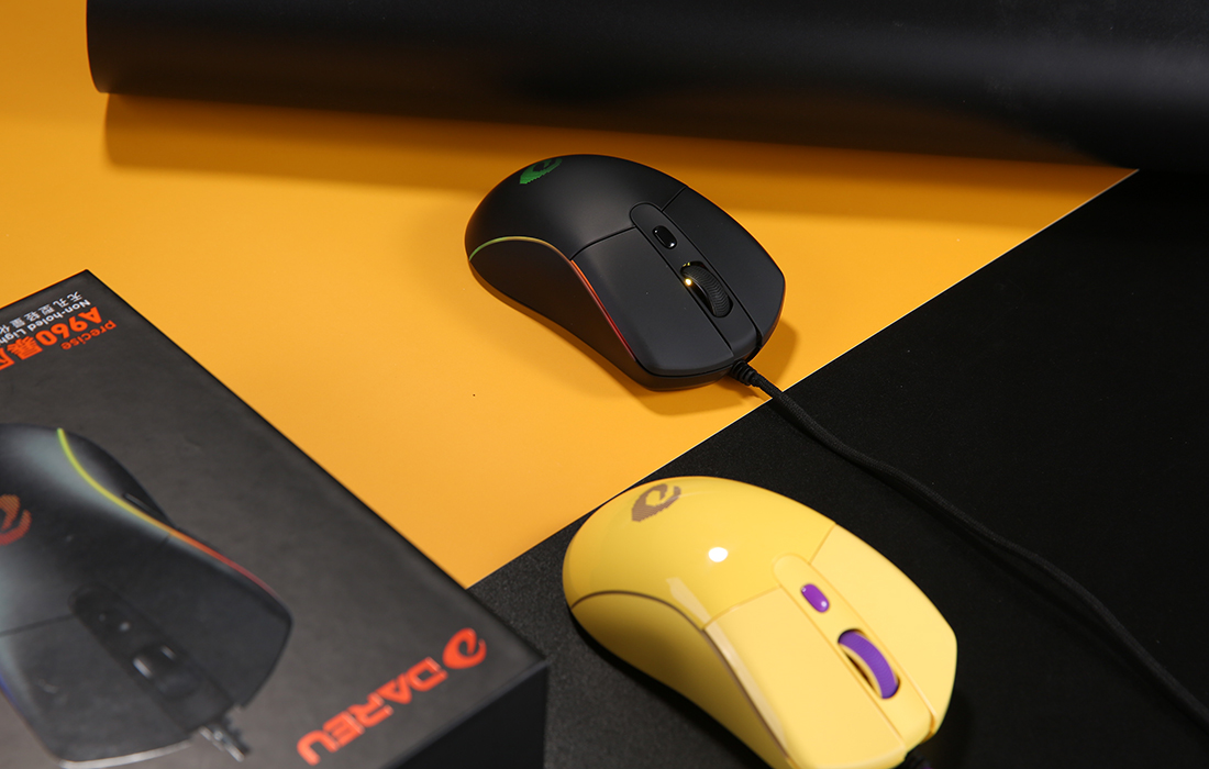 Mouse Gaming Dareu A960, Iluminare RGB, 18000 DPI, Conexiune USB, Cablu 1.8 m